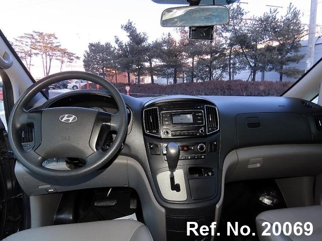  Hyundai / Grand Starex Stock No. 20069